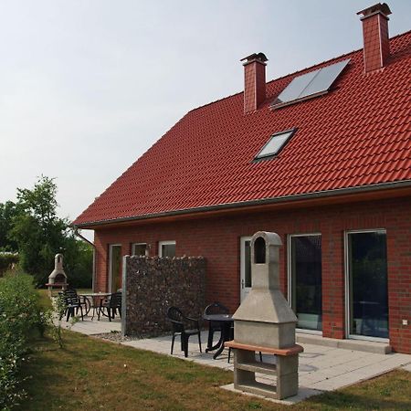 5-Bedroom Holiday Home In Zierow With Garden Екстериор снимка