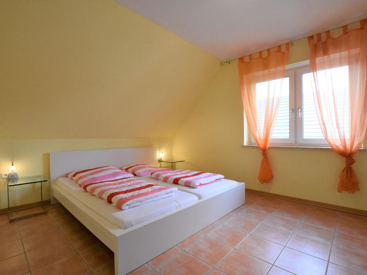 5-Bedroom Holiday Home In Zierow With Garden Екстериор снимка