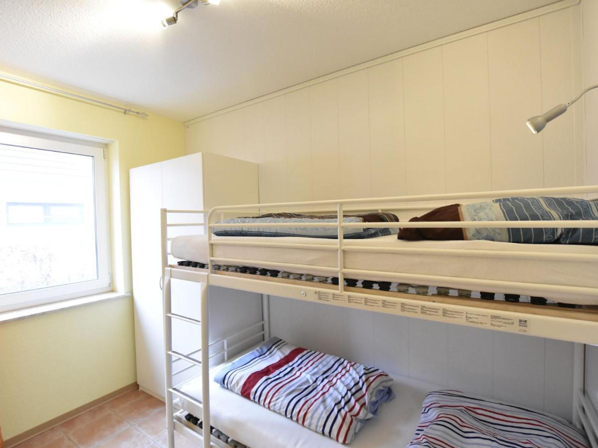 5-Bedroom Holiday Home In Zierow With Garden Стая снимка